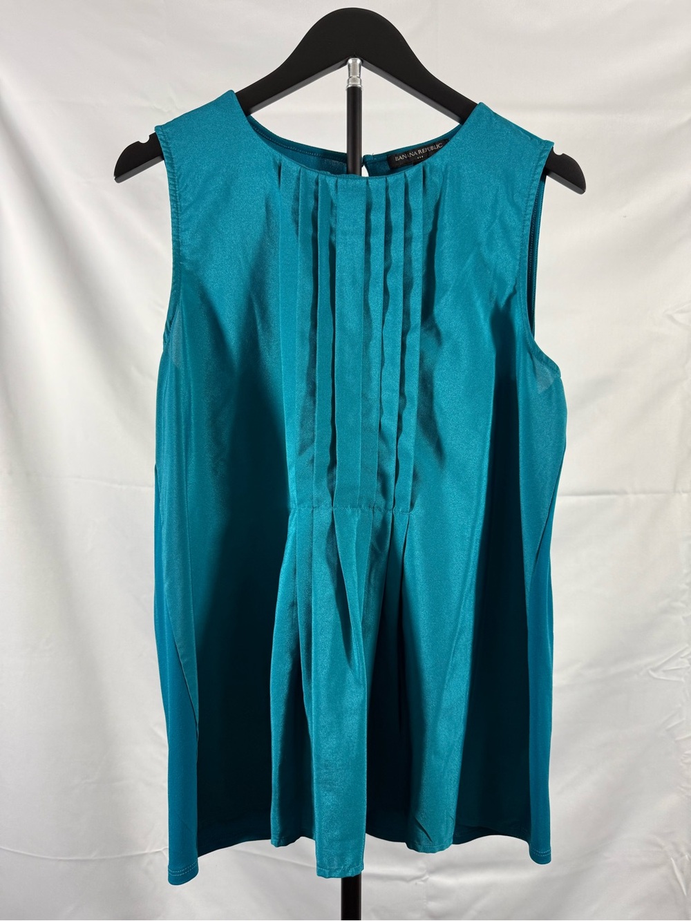 Banana Republic Teal Pintuck Sleeveless Blouse Top Medium Career